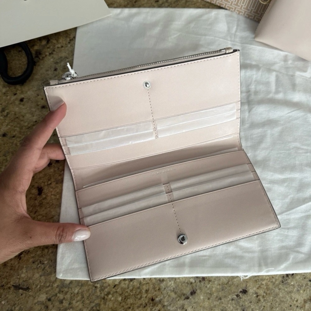 New Tory Burch bake flat Leather Wallet in soft pink - Picture 5 of 5